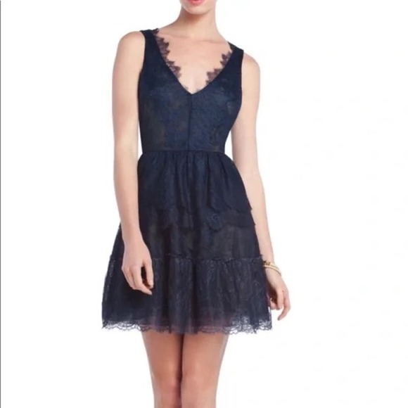 BCBGMaxAzria Dresses & Skirts - BCBG MaxAzria - Willa Blue Lace Tiered Sleeveless Mini Dress - Size Large